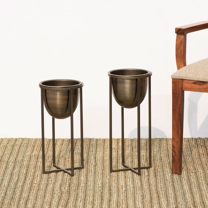 Antique Gold Round Neck Planter (Set of 2)