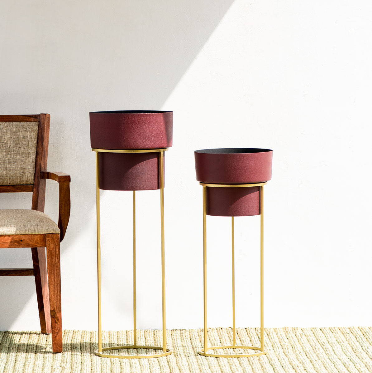 Burgundy Matt Texture Set of 2 planters