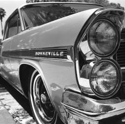 '63 Bonneville