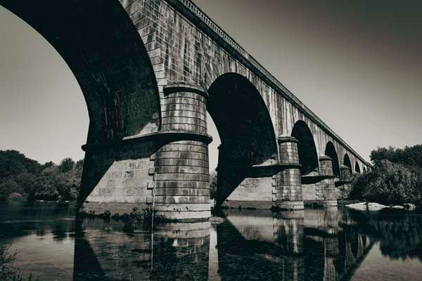 Arches of Still Waters