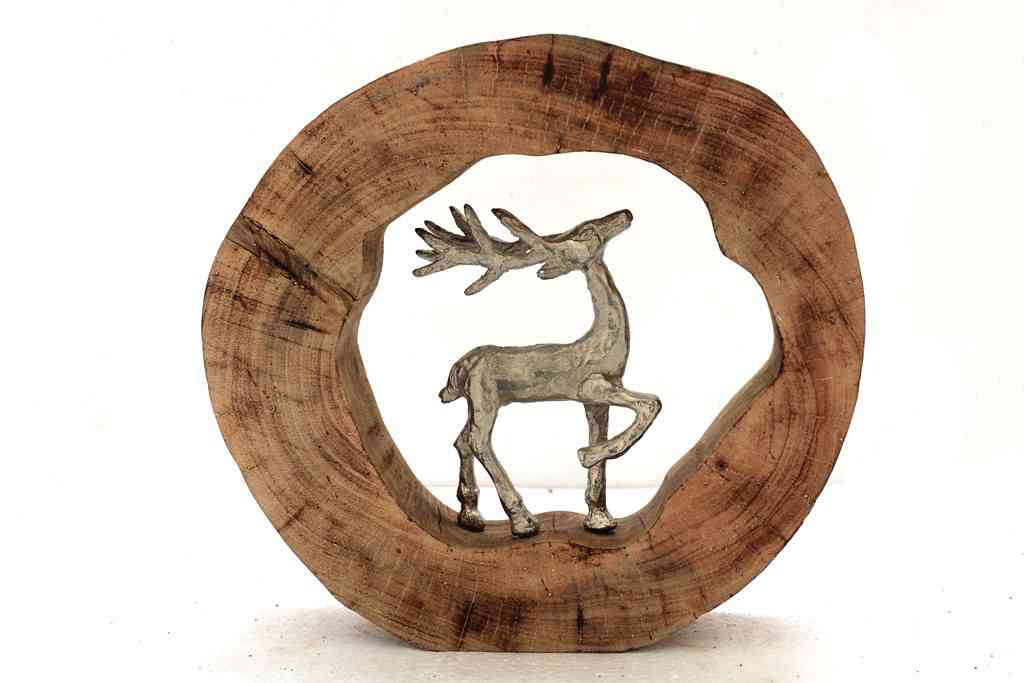 Reindeer in Log
